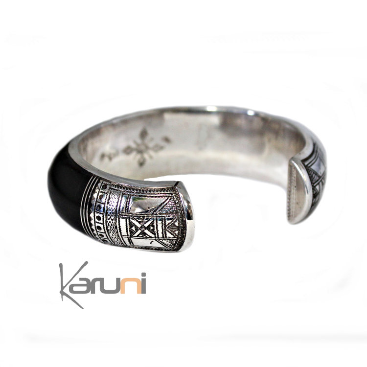 Silver Engraved Steel Bracelet Black – Tamaraataalijewelry