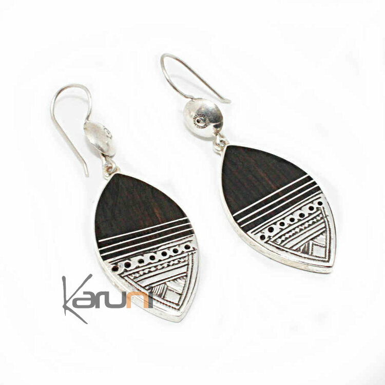 Ebony silver earrings leaf 12