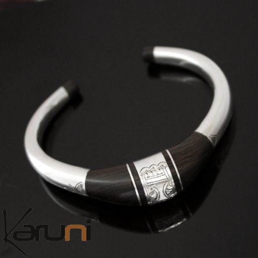 Tuareg round bracelet in silver and ebony 3