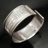 Ethnic Wide Bracelet Sterling Silver Jewelry Large Flat Engraved Men/Women Tuareg Tribe Design 01 b