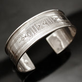 Ethnic Wide Bracelet Sterling Silver Jewelry Large Flat Engraved Men/Women Tuareg Tribe Design 01