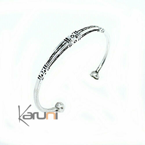 Silver bracelet karuni